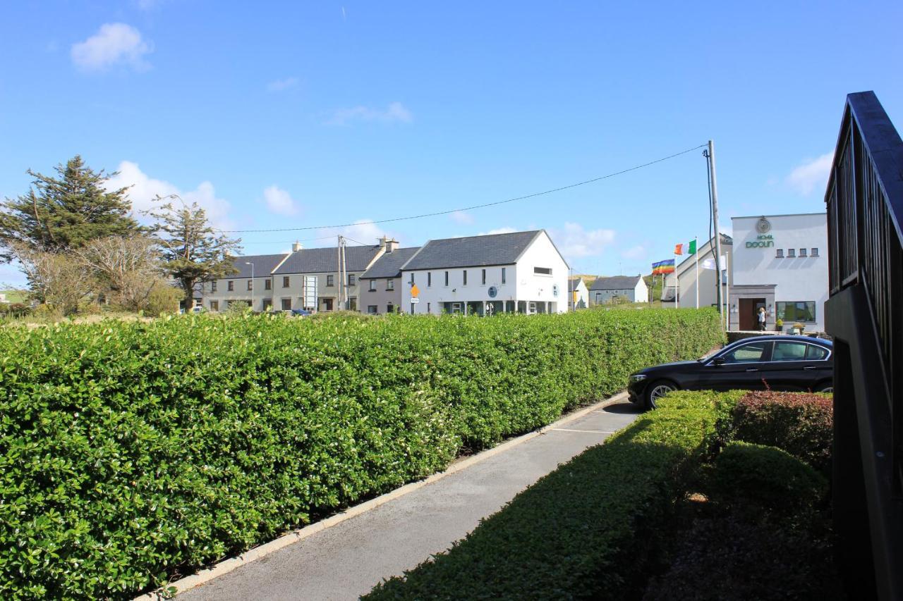 Riverbank Rooms Doolin Exterior foto